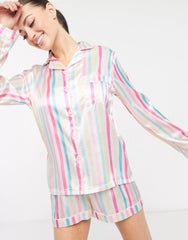 Multicolor Stripes Printed Lounge Wear.